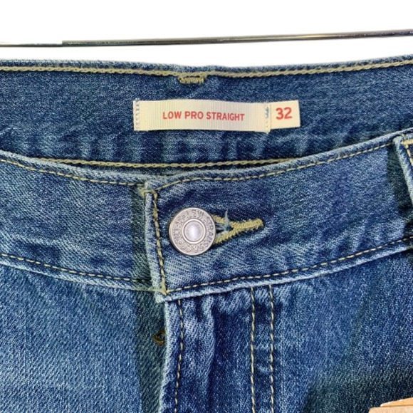 LEVI'S Distressed Denim Low Pro Straight Jeans - NWT - Picture 4 of 16